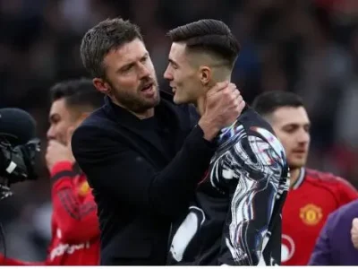 Carrick tiết lộ lý do gây sốc khi để Sesko ngồi dự bị, nhưng tuyên bố quan trọng về tương lai tiền đạo trẻ