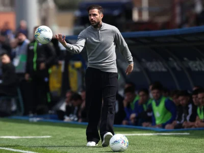 Cesc Fabregas: ‘Kẻ Phá Đảo’ Serie A Với Tư Duy Bóng Đá Khác Biệt