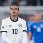 Sốc: Oliver Kahn khuyên sao trẻ Đức BỎ World Cup, lý do khiến ai cũng giật mình 1