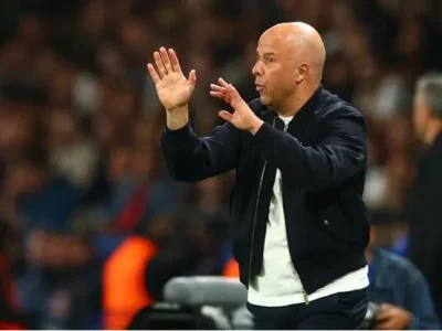 Arne Slot tuyên bố ‘bom tấn’: Liverpool vẫn có thể lật đổ PSG ở Anfield